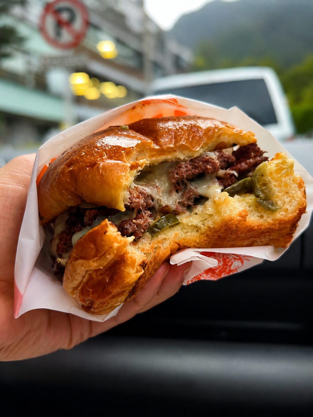 La Liebre Burger en Instagram 3